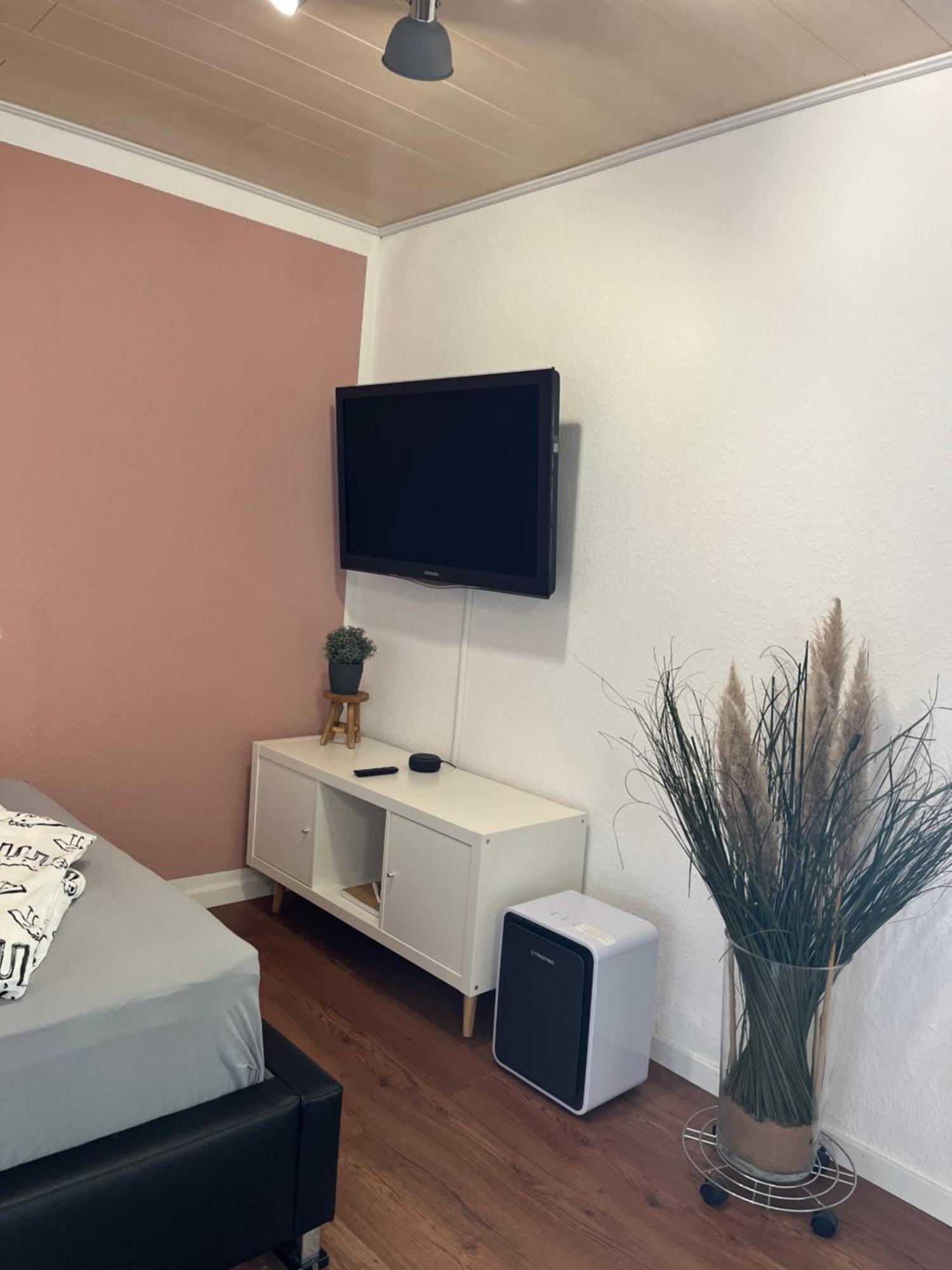 Fewo Haus Hutzelbuck In Idyllisch-Gruener Lage Naehe An Ansbach Kültér fotó